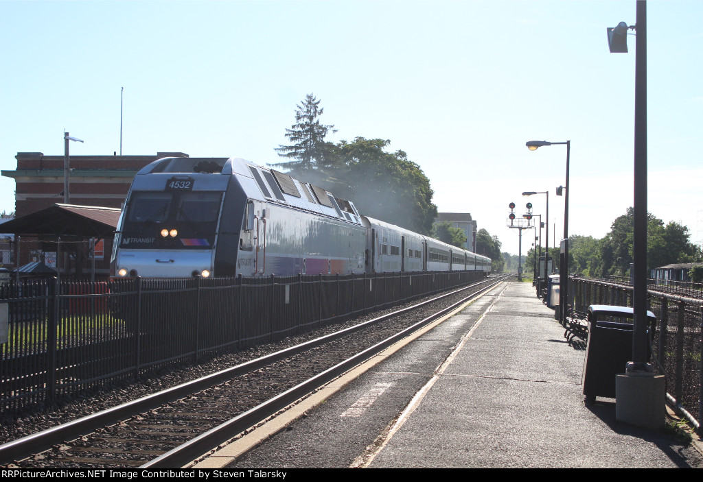 NJT 4532